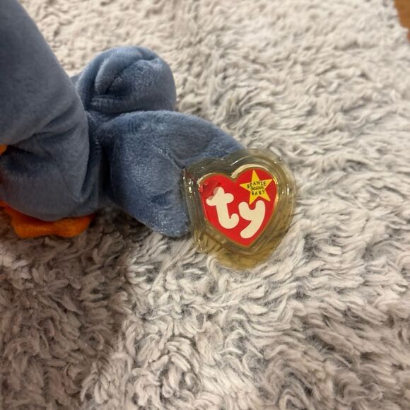 Ty Plush Pelican in Blue and Gray - Picture 2 of 6